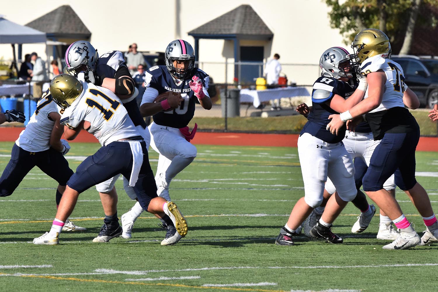 Malvern Prep Football vs William Penn Finding the hole!