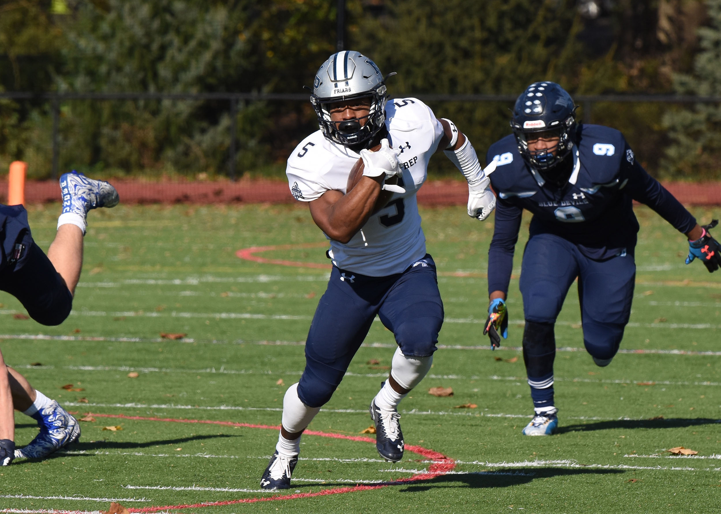 Malvern Prep making a tackle